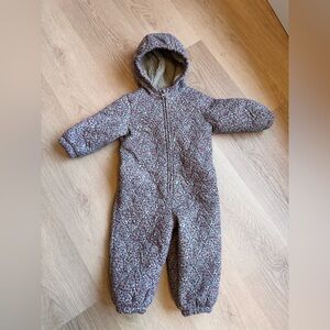 Wheat thermo suit 12 months like new, fits bigger